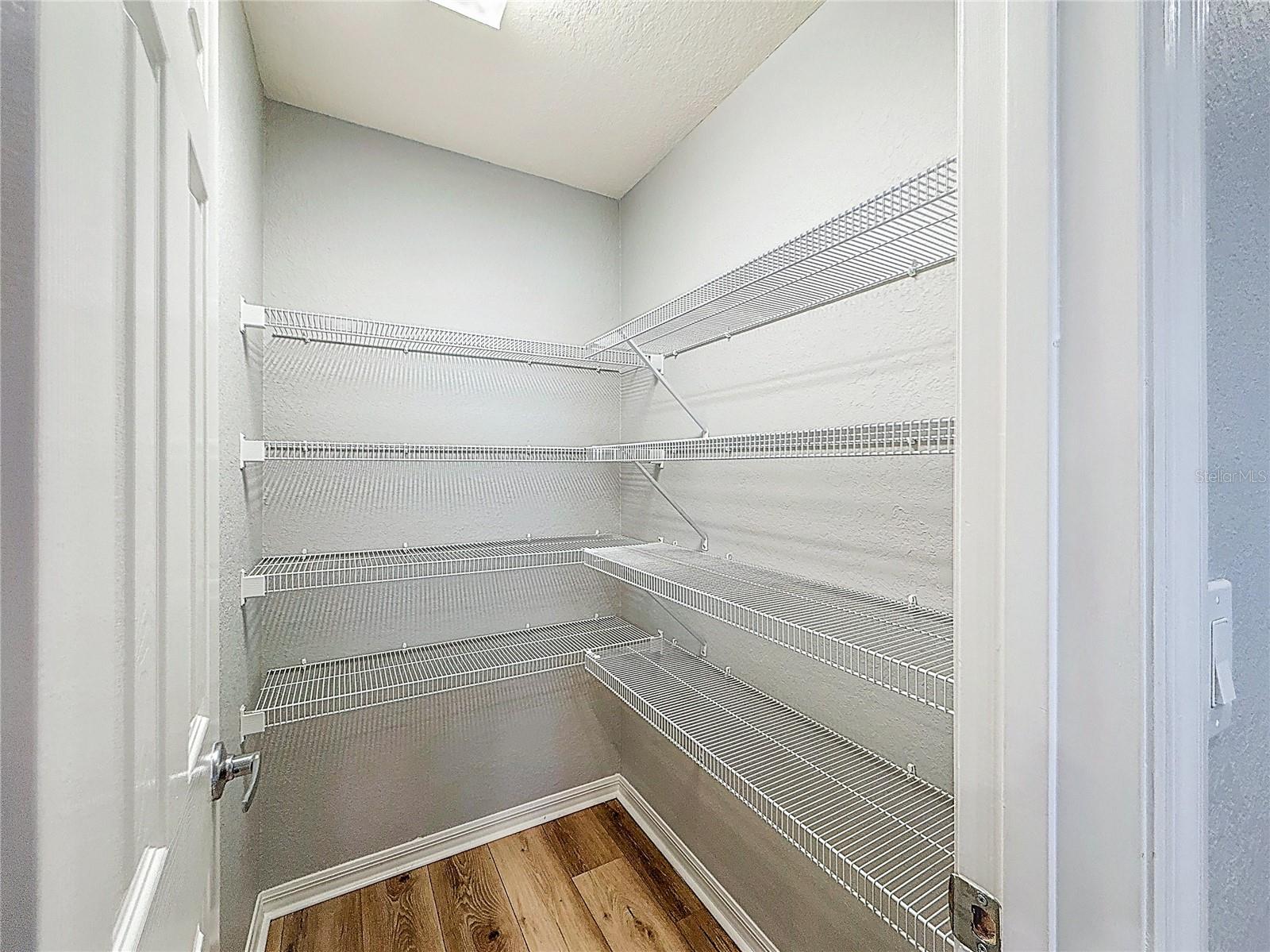 Image 21 of 45 For 6945 Gideon Circle