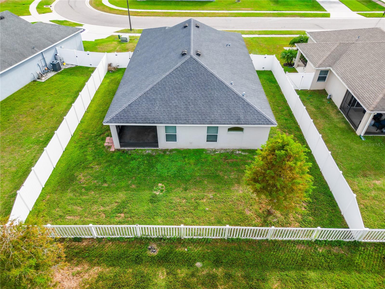 Image 3 of 45 For 6945 Gideon Circle