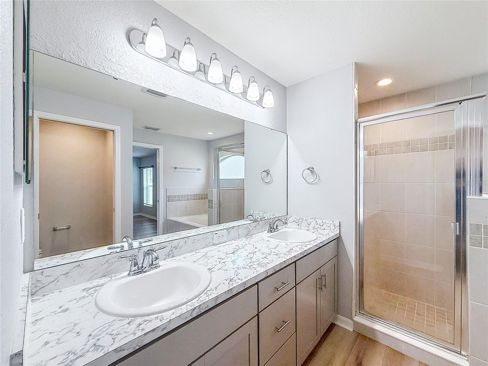 Image 33 of 45 For 6945 Gideon Circle