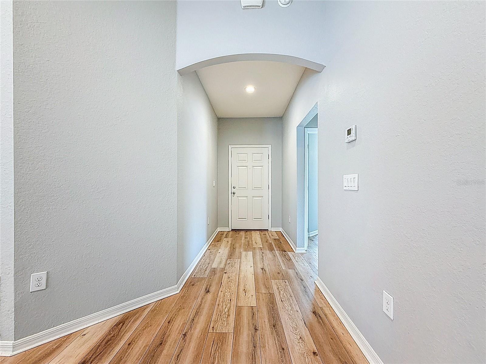 Image 5 of 45 For 6945 Gideon Circle