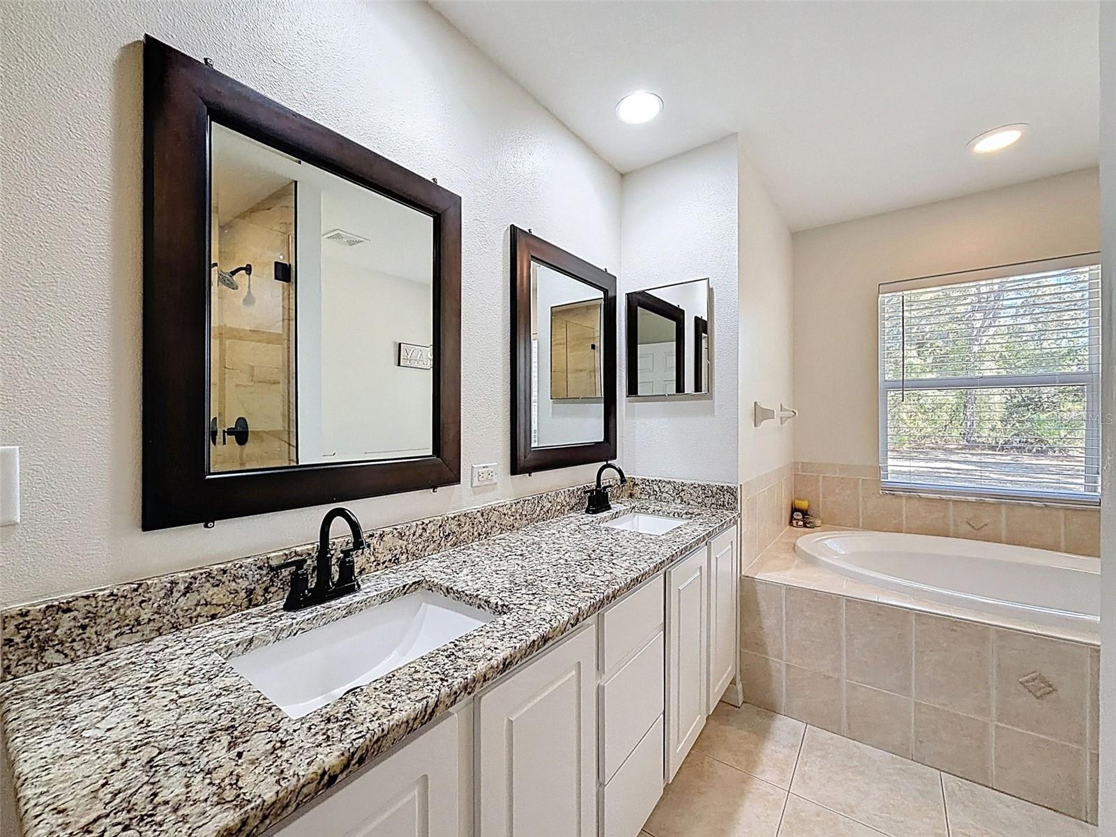 Image 32 of 62 For 12105 Maripoe Road