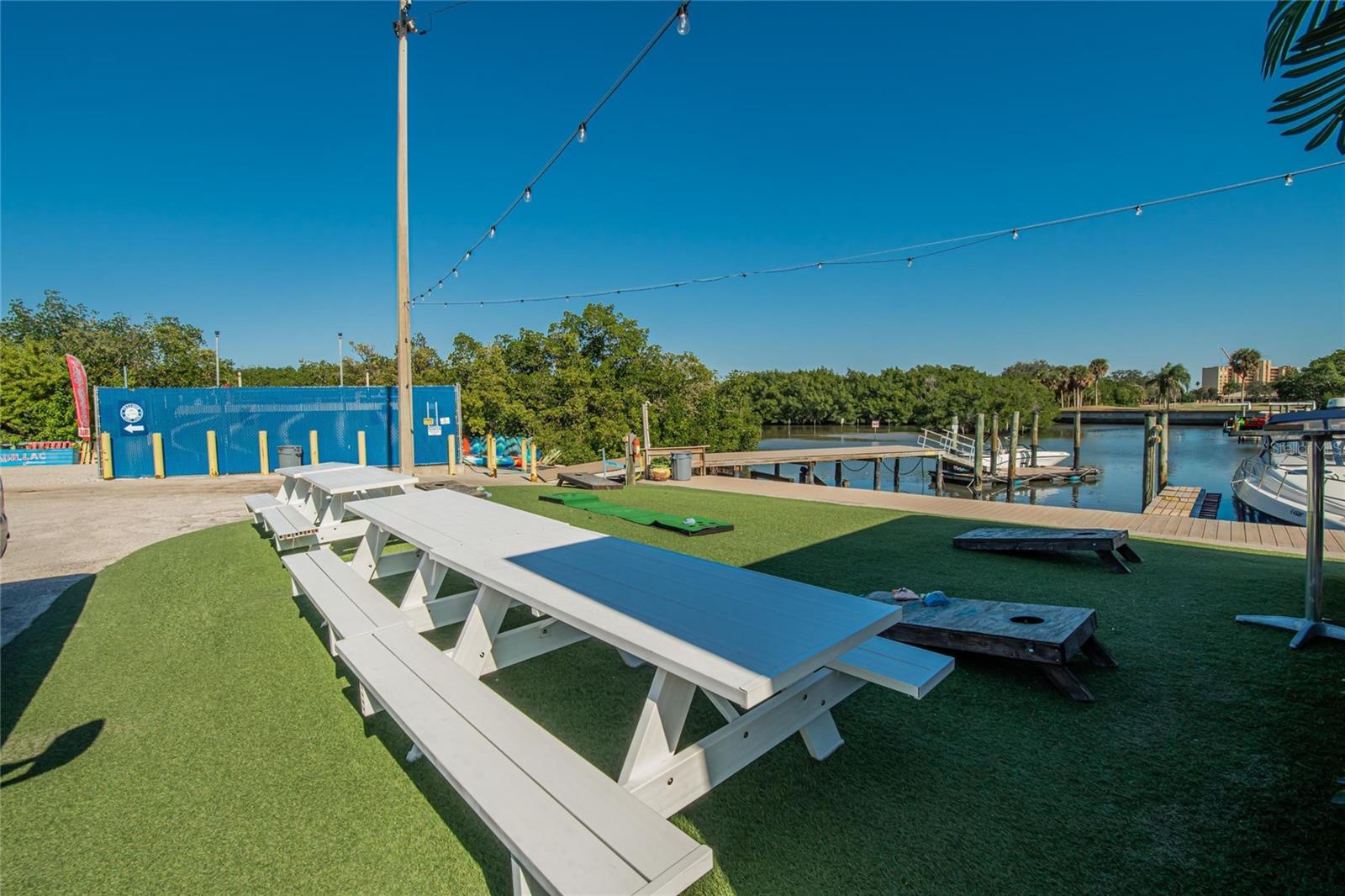 Image 47 of 67 For 2900 Cove Cay Drive 2f