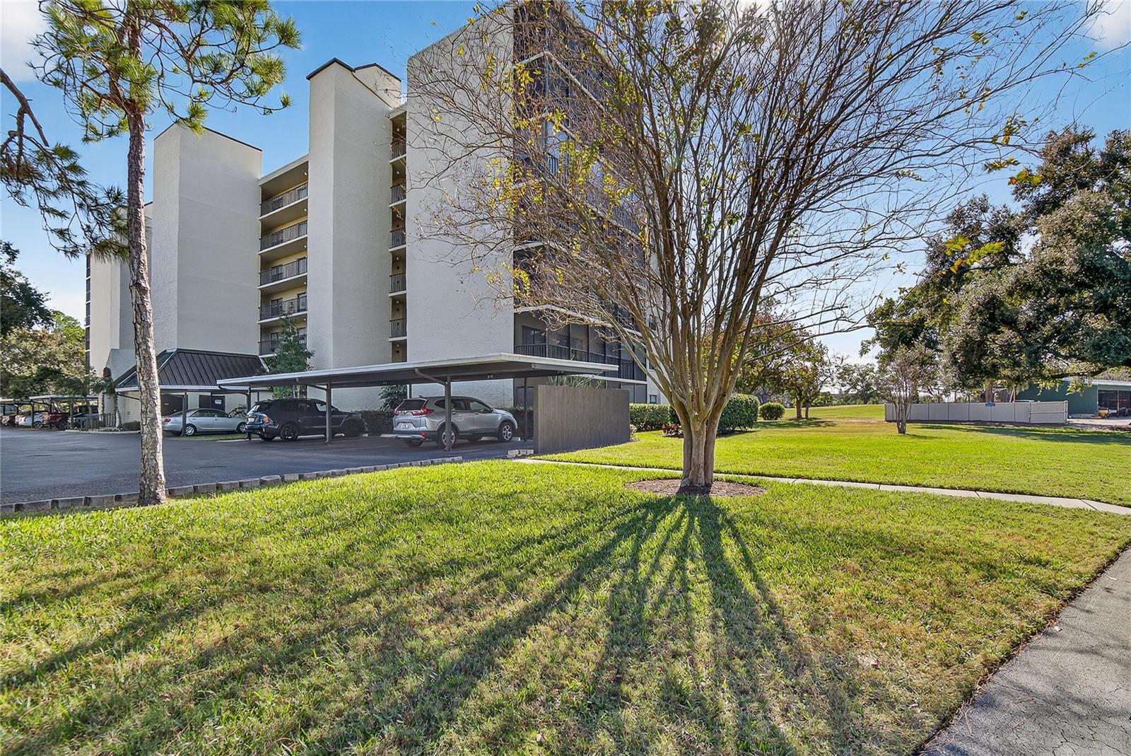 Image 58 of 67 For 2900 Cove Cay Drive 2f