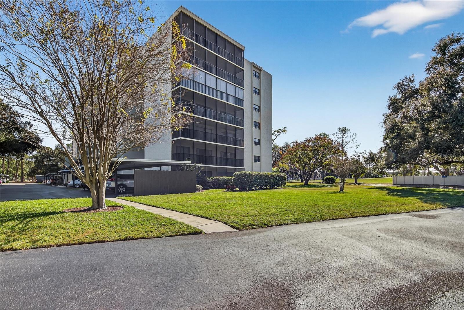 Image 59 of 67 For 2900 Cove Cay Drive 2f