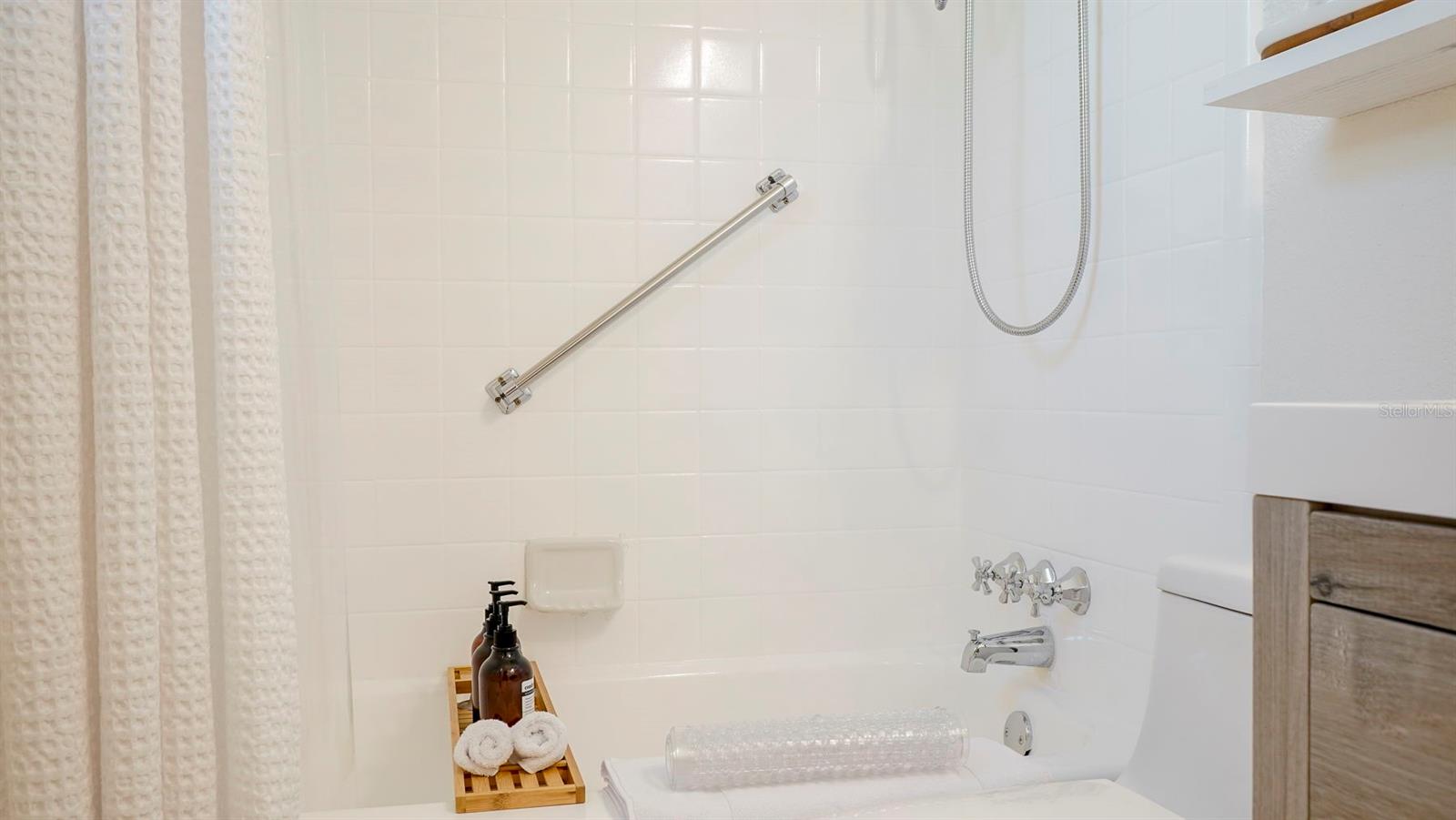 Image 54 of 56 For 6445 2nd Avenue S