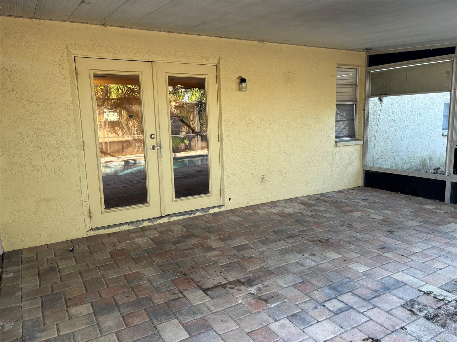 Image 20 of 30 For 12909 Pineway Drive