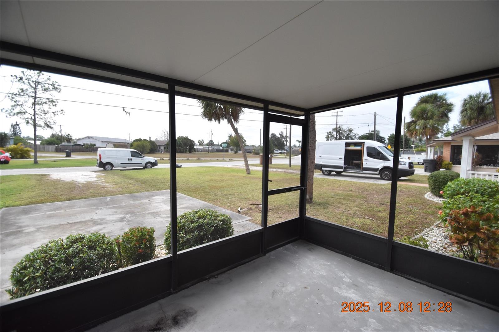 Image 31 of 39 For 705 2nd Avenue Nw A