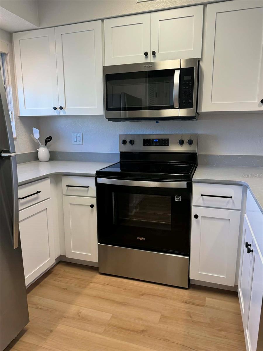 Listing photo id 12 for 4762 Fox Hunt Drive A304 & A30