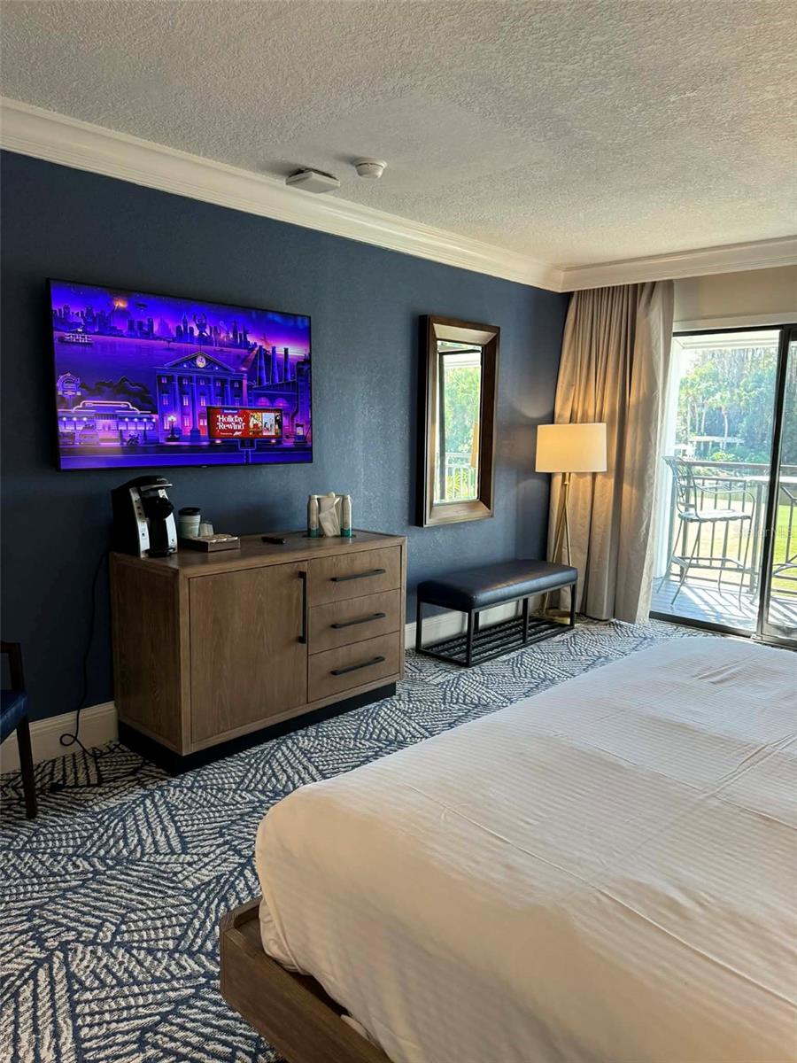 Listing photo id 3 for 4762 Fox Hunt Drive A304 & A30