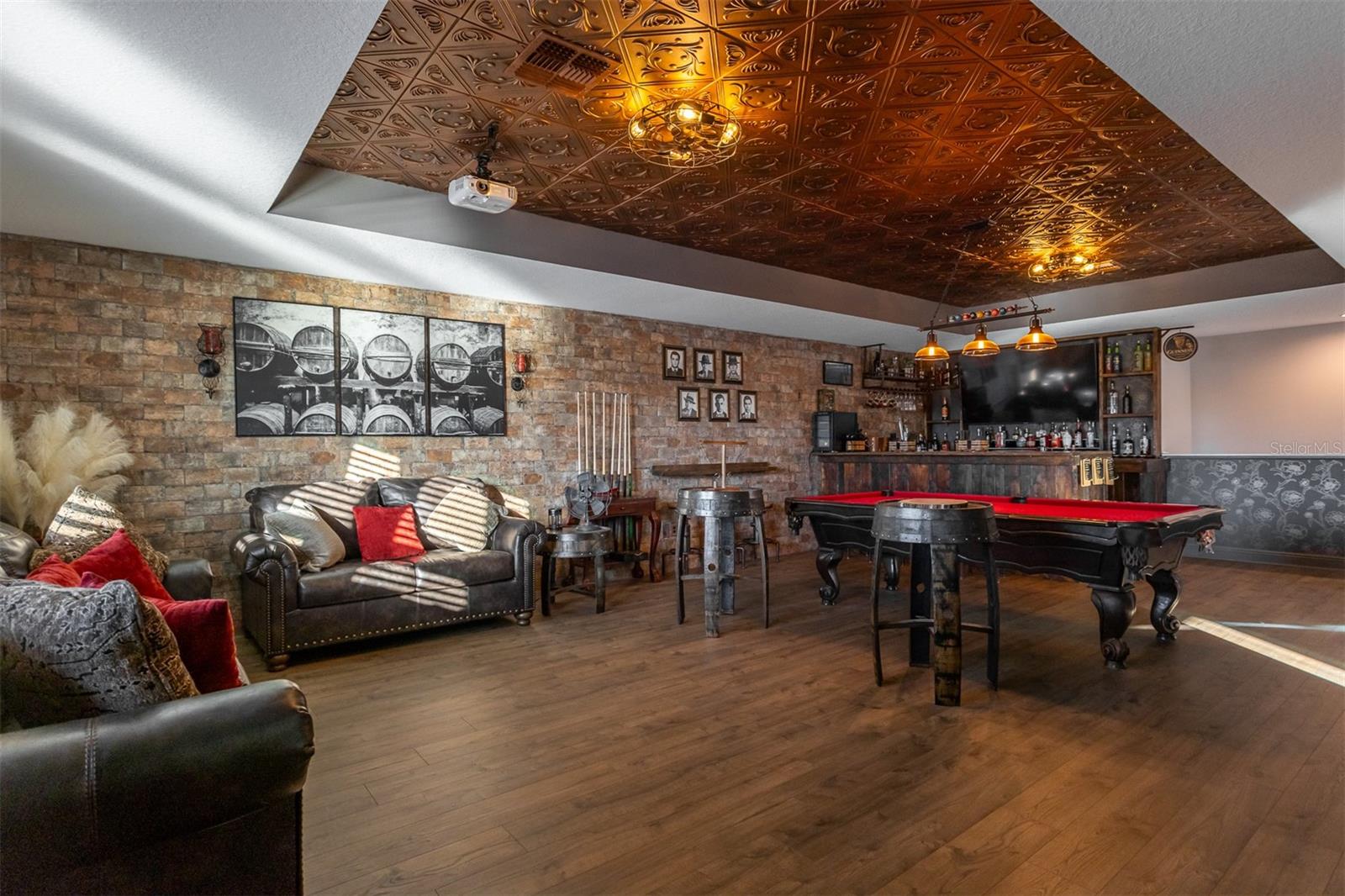 Image 31 of 85 For 33164 Kateland Drive