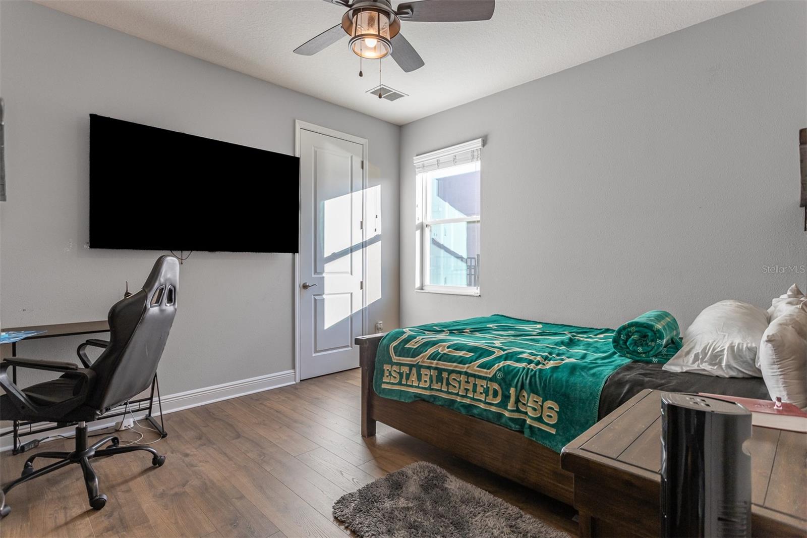 Image 37 of 85 For 33164 Kateland Drive