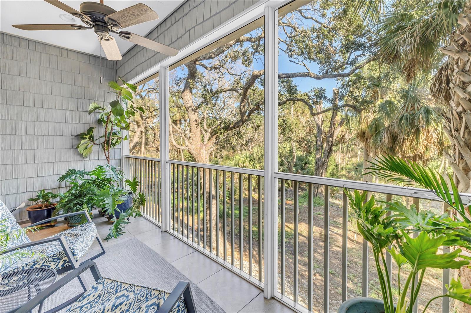 Image 38 of 67 For 5930 Anchorage Way S