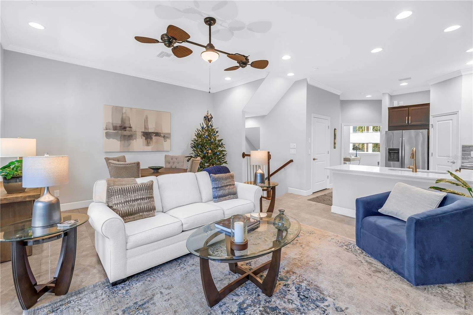 Image 5 of 67 For 5930 Anchorage Way S