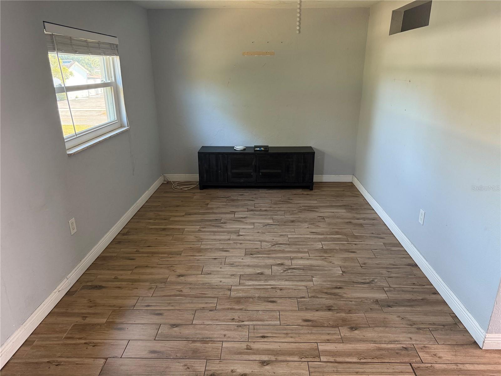 Image 2 of 11 For 2807 41st Avenue N 3