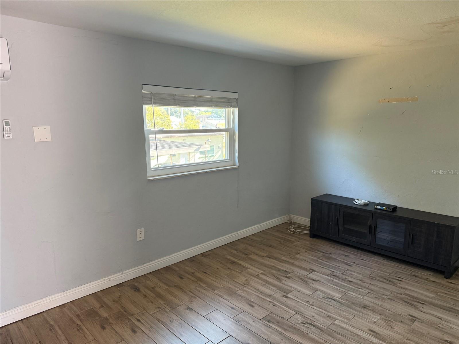 Image 4 of 11 For 2807 41st Avenue N 3