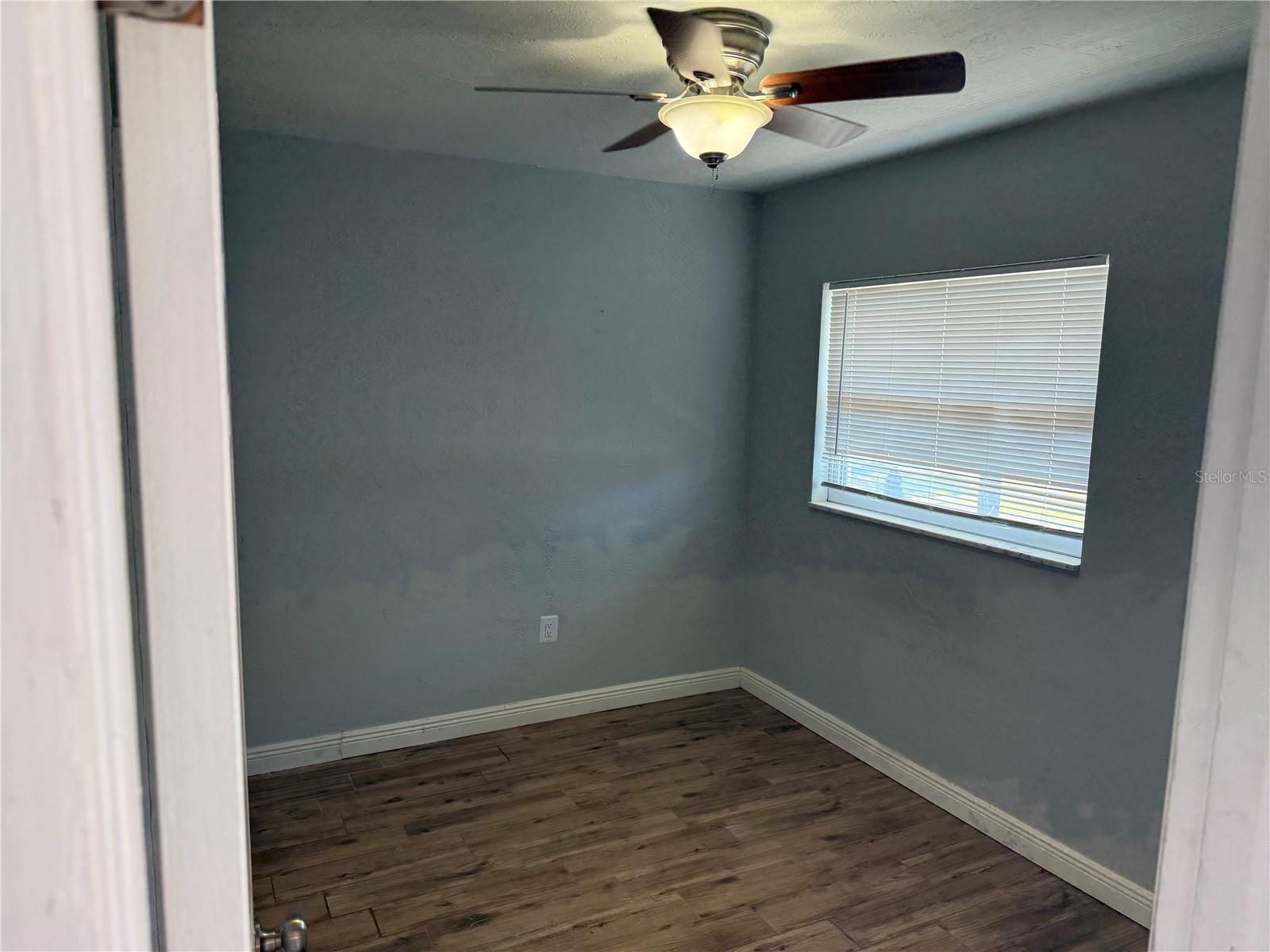 Image 5 of 11 For 2807 41st Avenue N 3