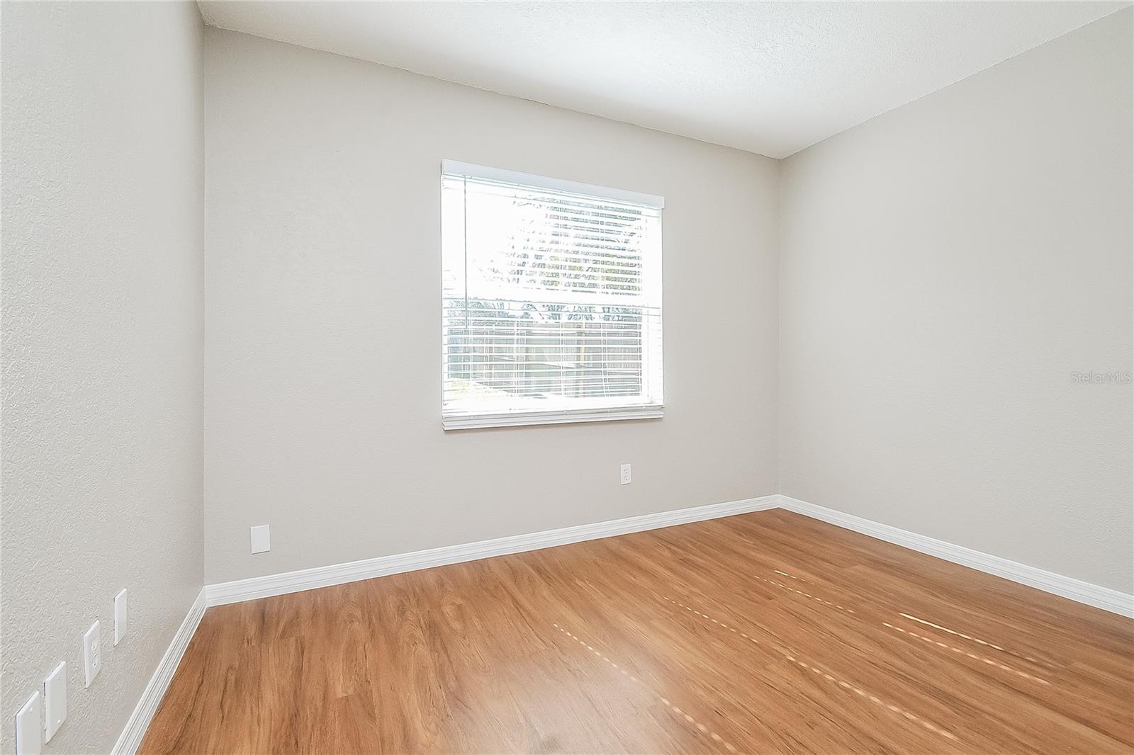 Image 13 of 16 For 1625 Crossridge Drive