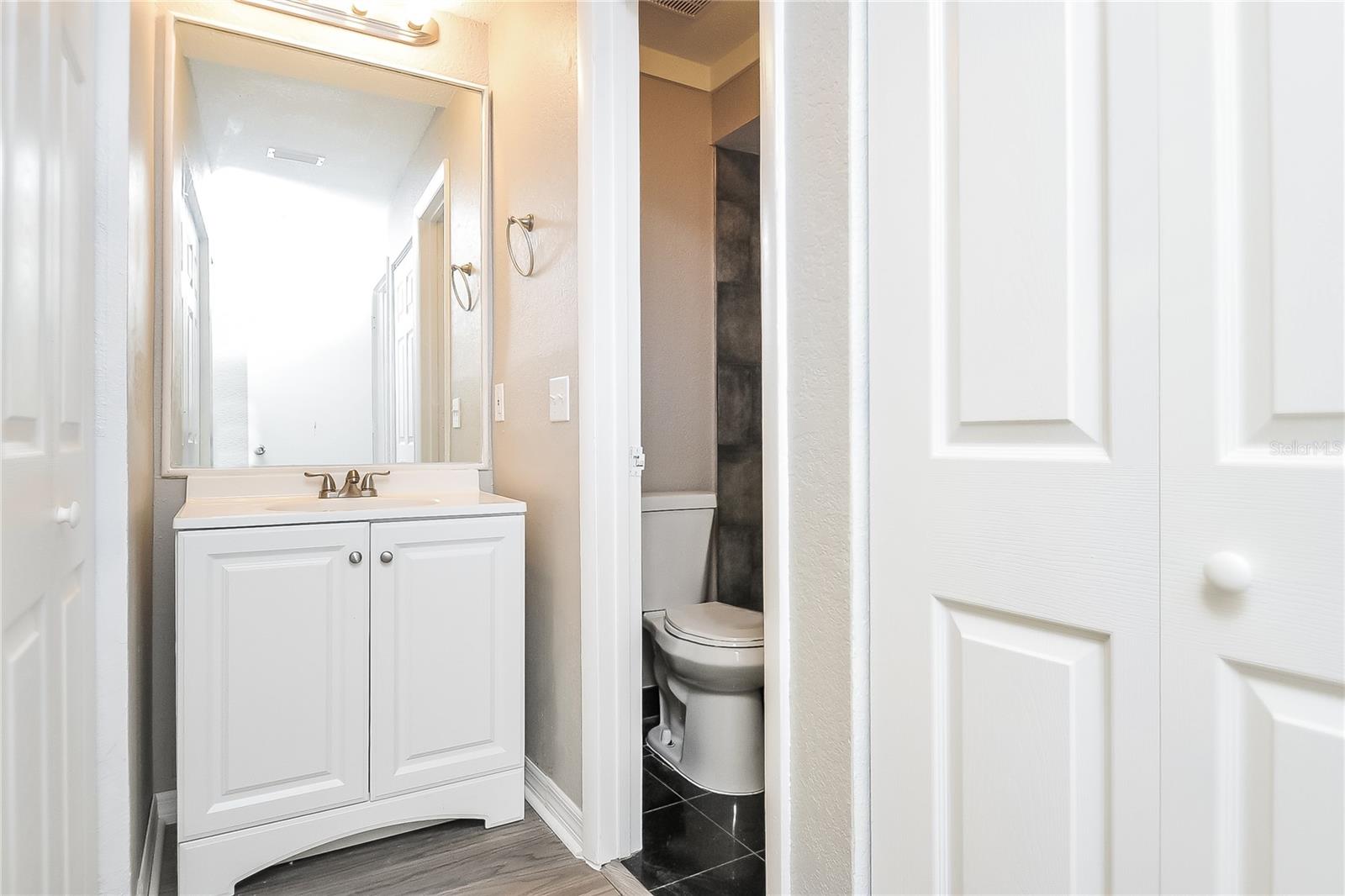 Image 8 of 16 For 1625 Crossridge Drive