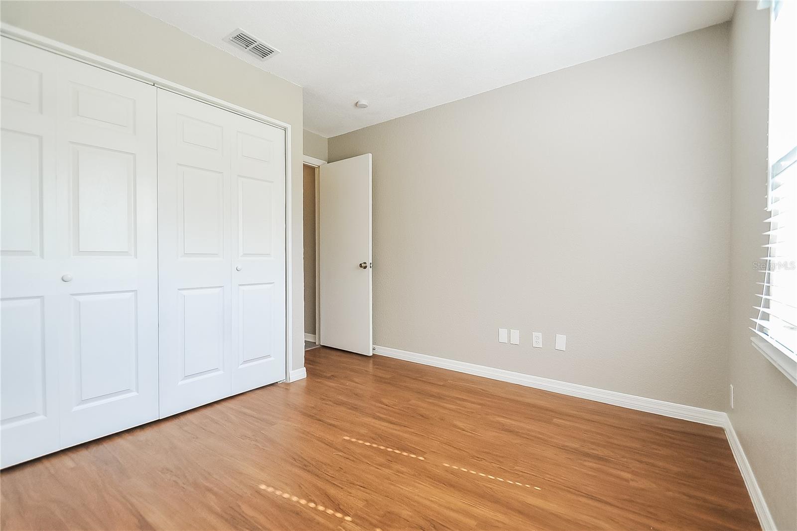 Image 9 of 16 For 1625 Crossridge Drive