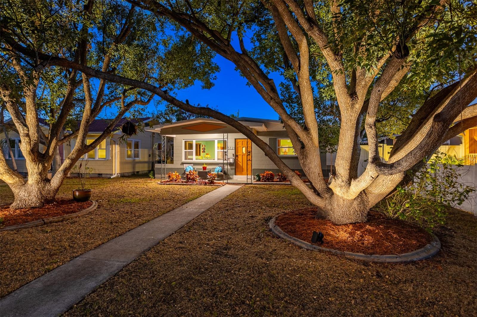 Image 2 of 45 For 3721 4th Avenue N