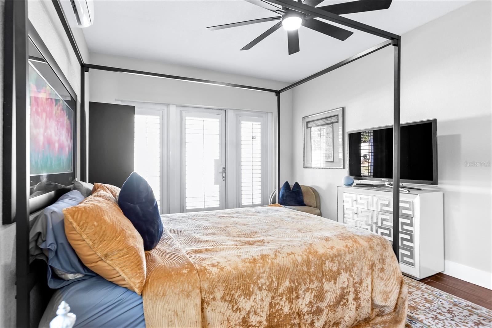 Image 22 of 45 For 3721 4th Avenue N