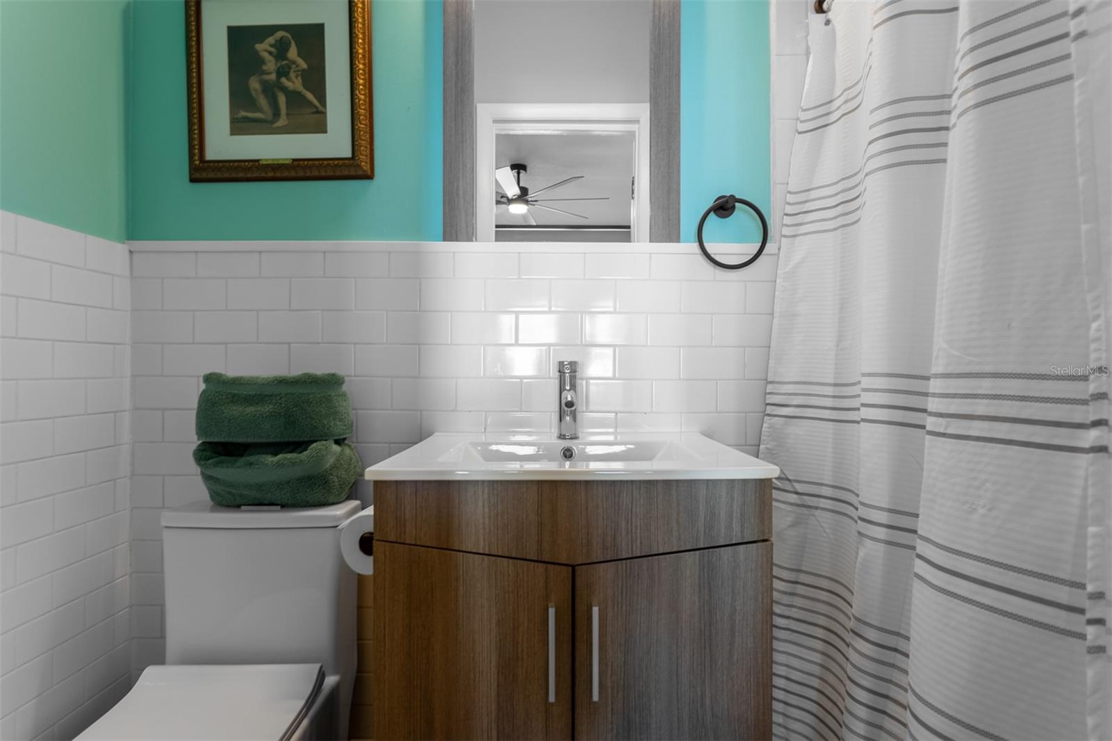 Image 23 of 45 For 3721 4th Avenue N