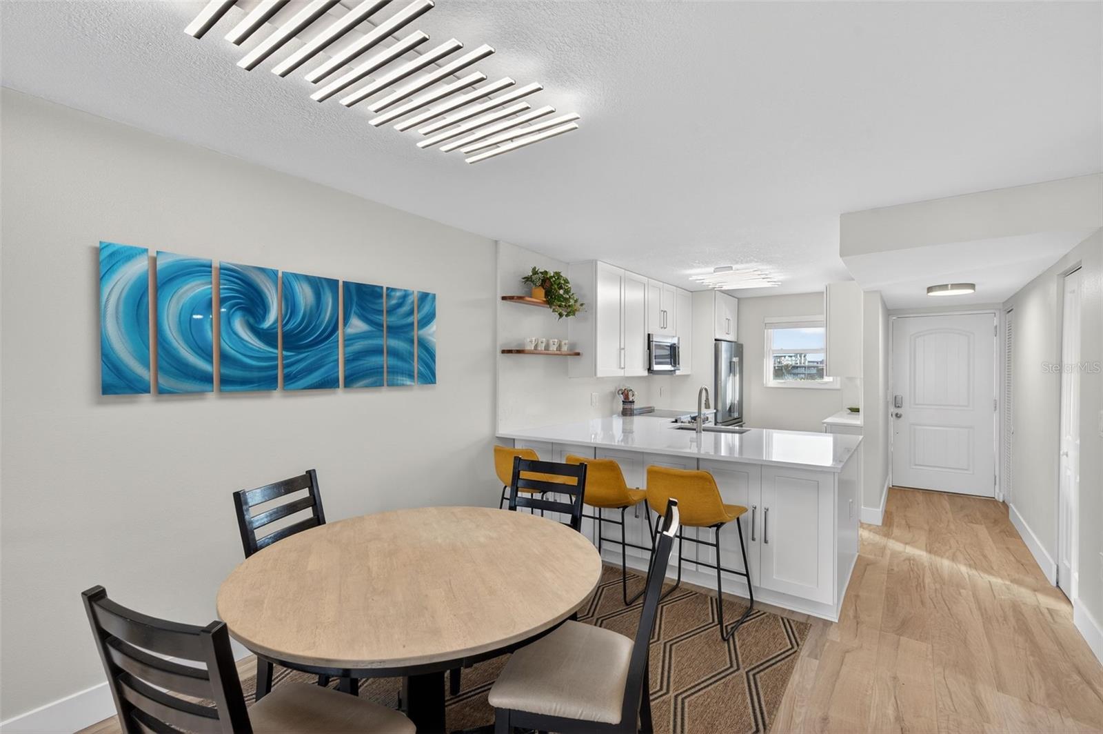 Image 10 of 65 For 19701 Gulf Boulevard 328