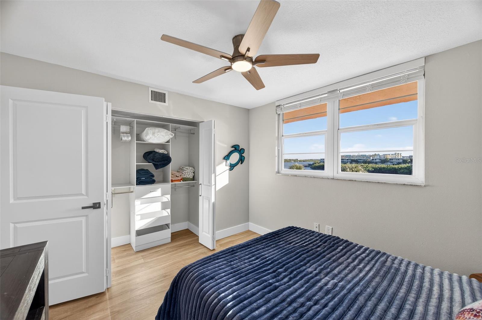 Image 25 of 65 For 19701 Gulf Boulevard 328