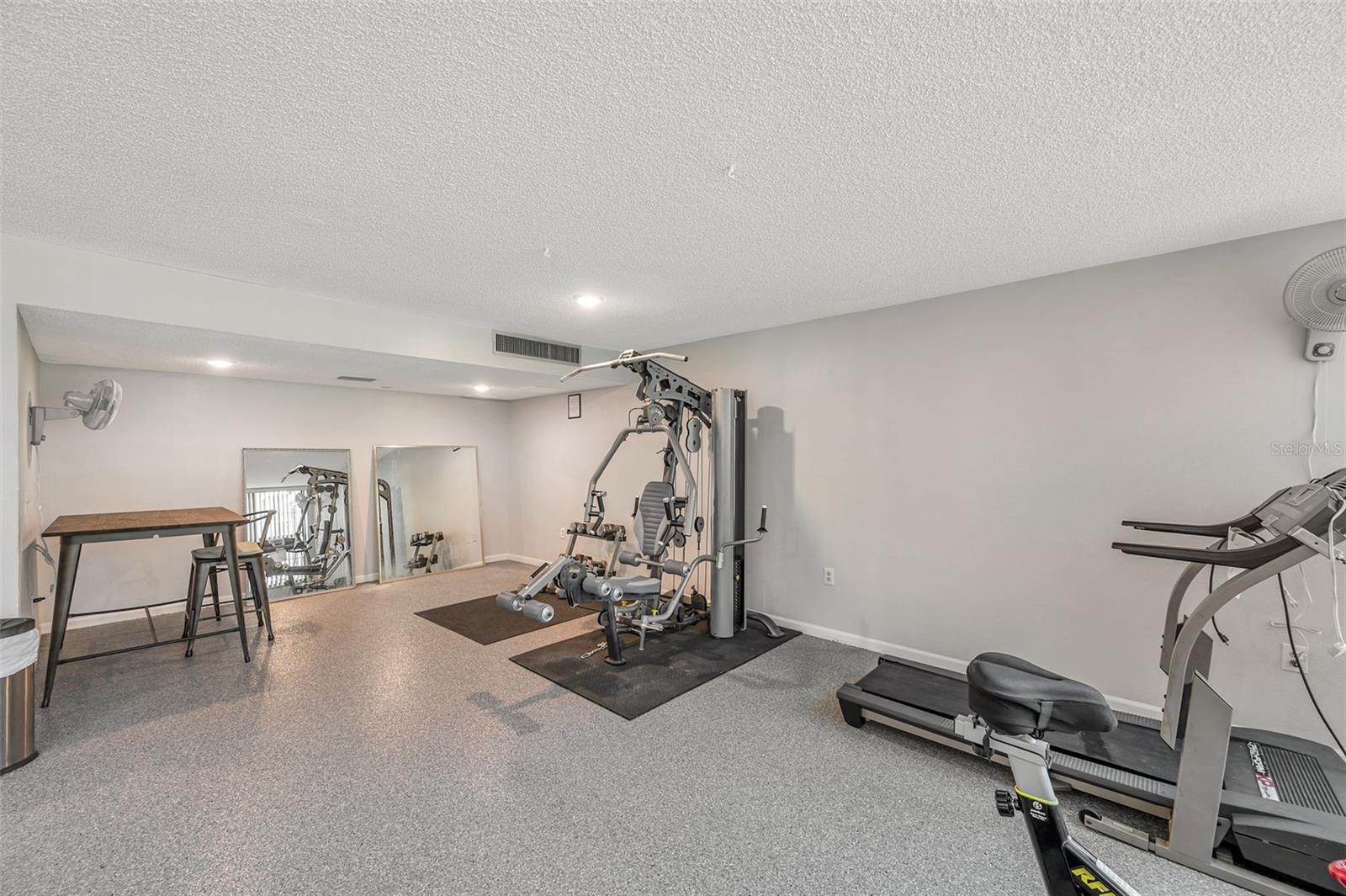 Image 52 of 65 For 19701 Gulf Boulevard 328