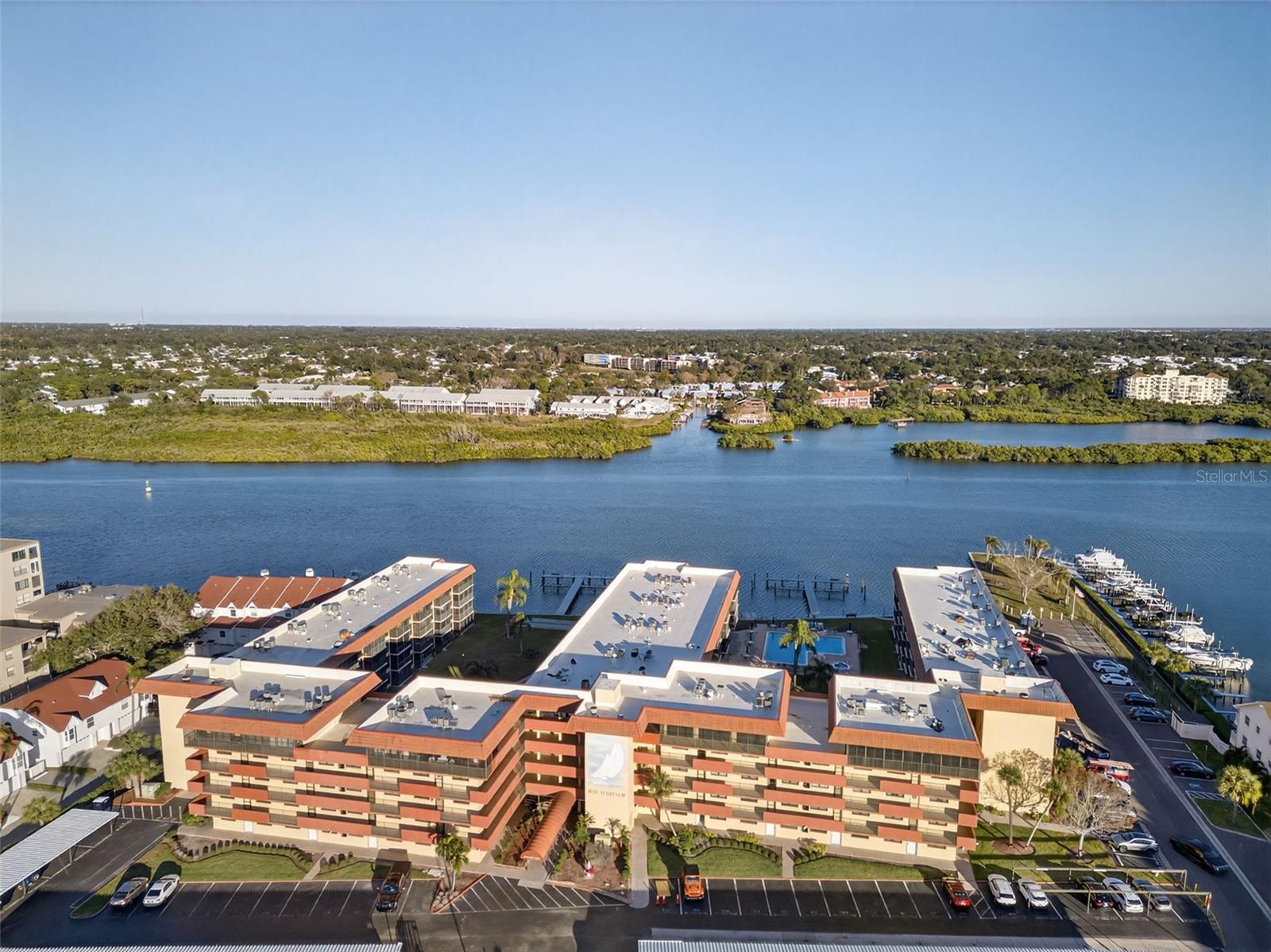 Image 56 of 65 For 19701 Gulf Boulevard 328