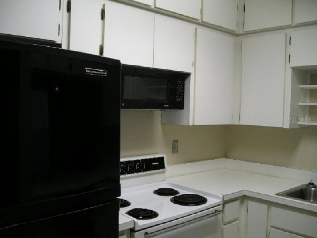 Image 10 of 15 For 603 Melville Avenue 1