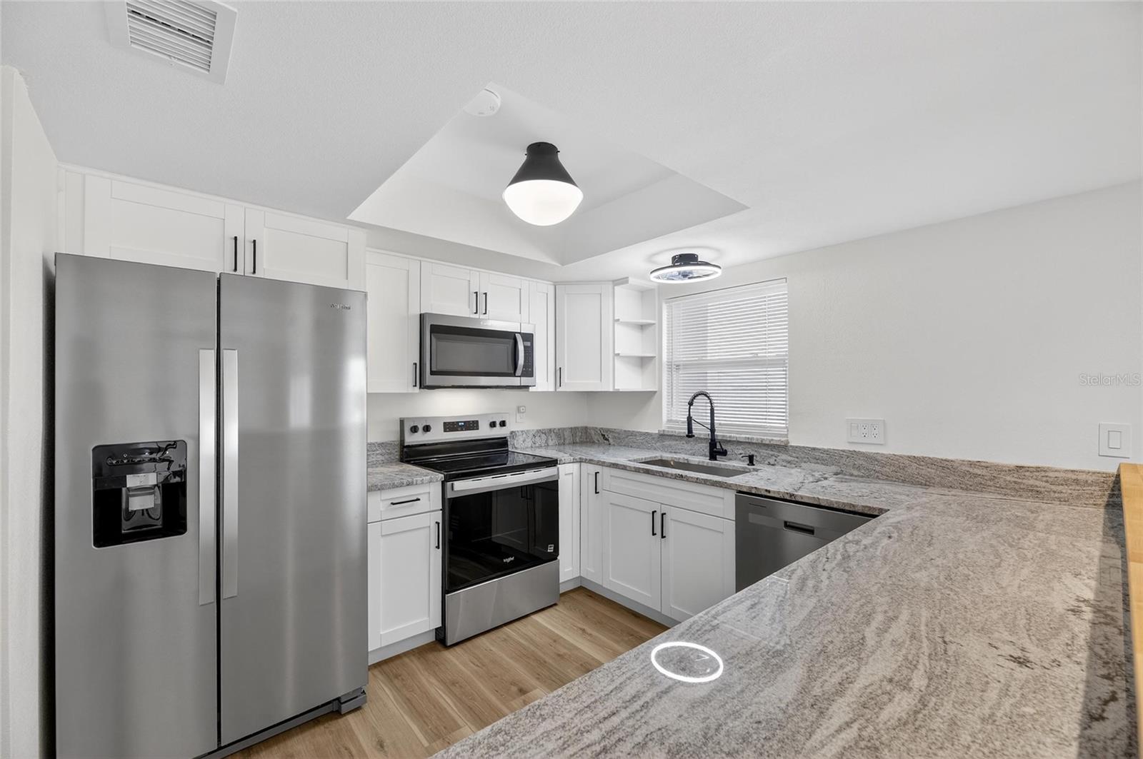 Image 18 of 54 For 8831 Bay Pointe Drive 107