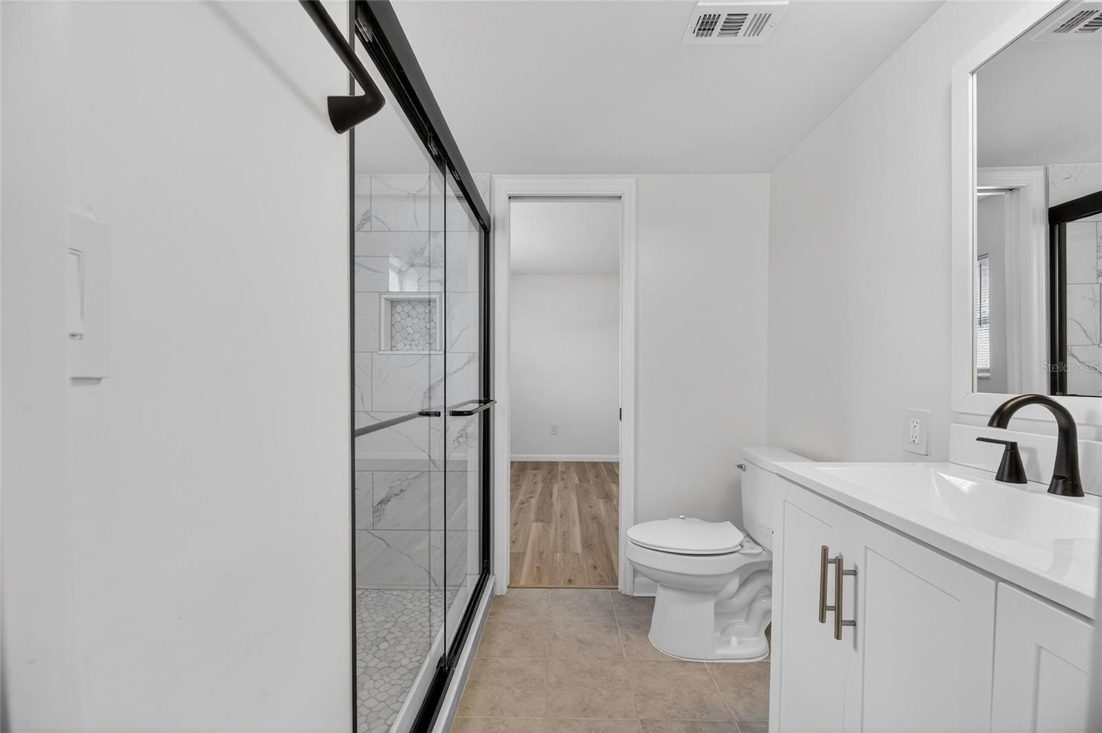 Image 37 of 54 For 8831 Bay Pointe Drive 107