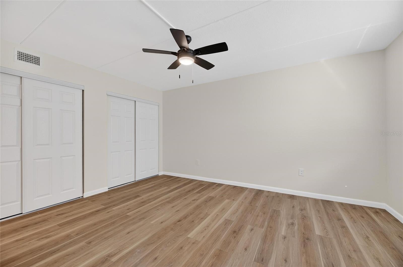 Image 41 of 54 For 8831 Bay Pointe Drive 107