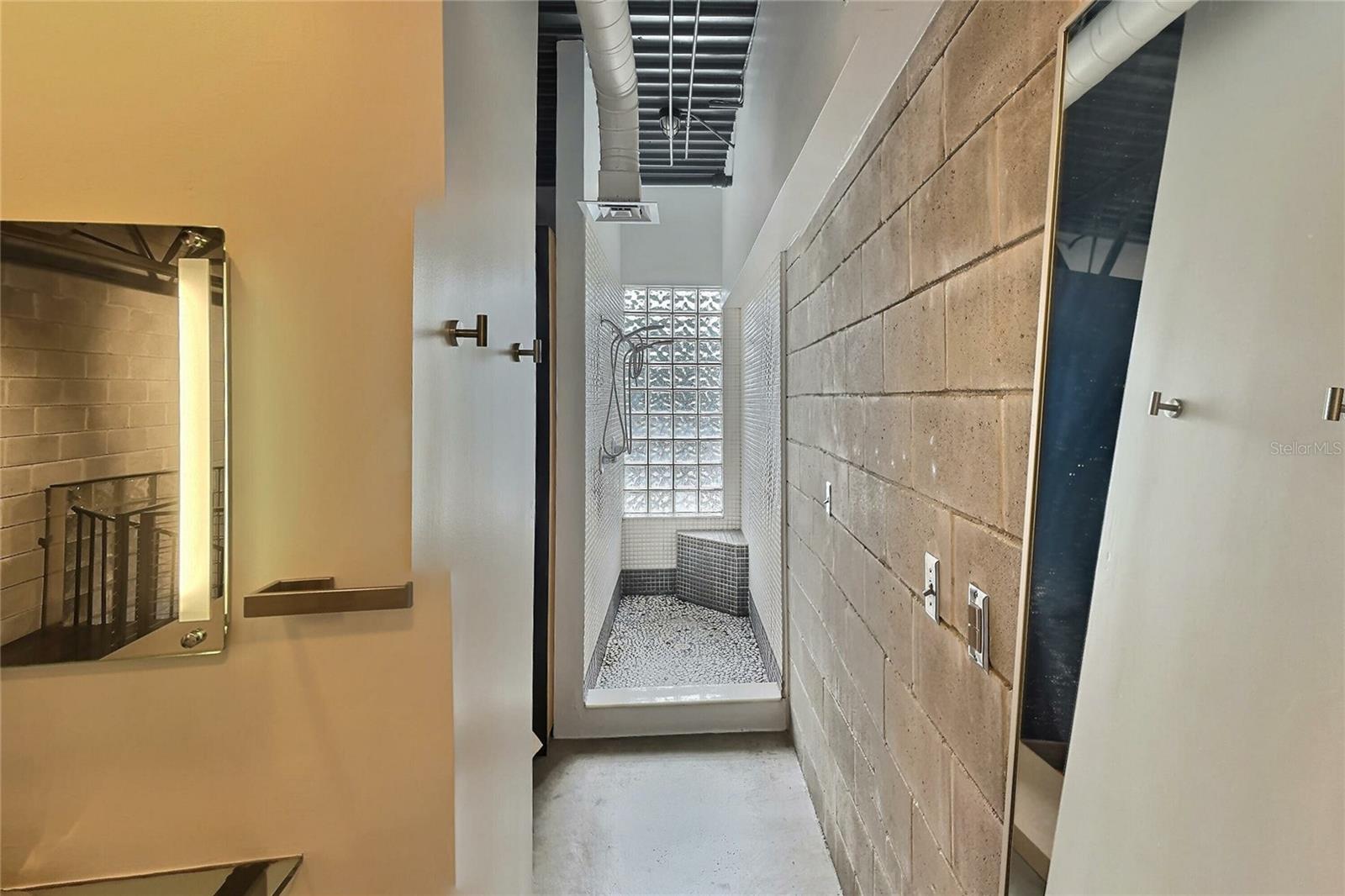 Image 23 of 25 For 217 12th Street 114