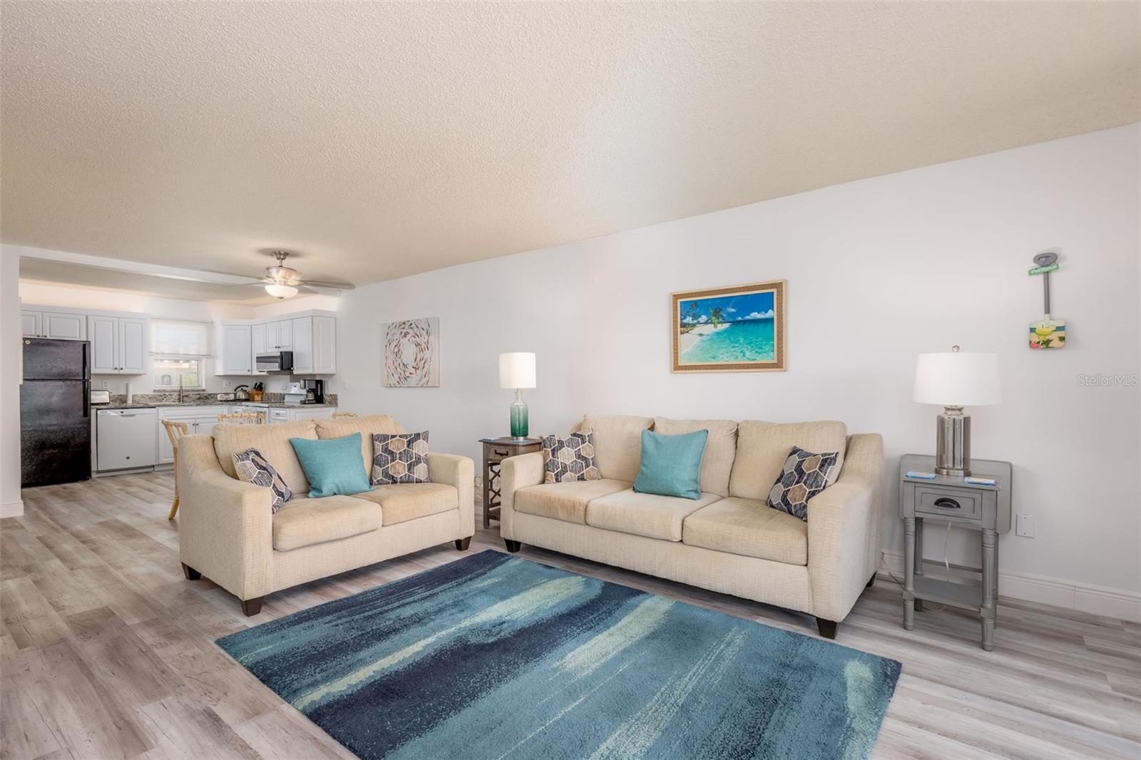 Image 10 of 31 For 7405 Bay Island Drive S 321