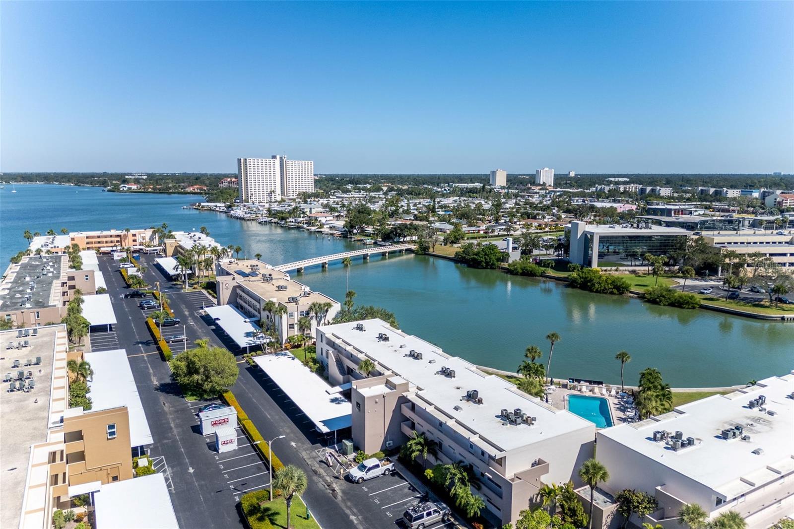 Image 2 of 31 For 7405 Bay Island Drive S 321