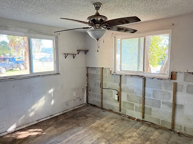 Image 11 of 16 For 8523 Lafitte Drive