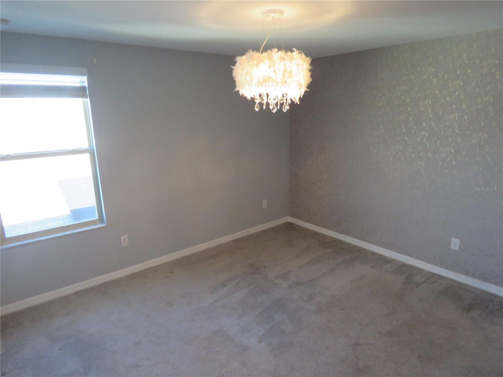 Image 12 of 27 For 15518 Miller Creek Drive