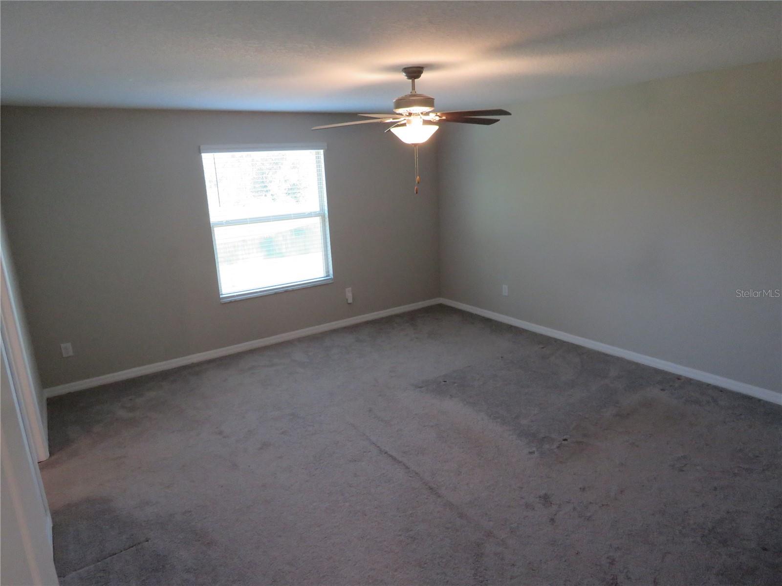 Image 7 of 27 For 15518 Miller Creek Drive