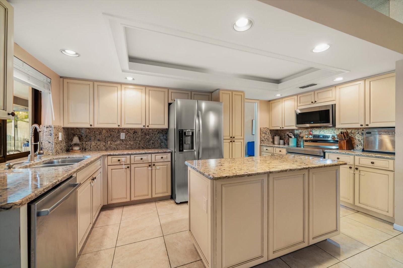 Image 12 of 43 For 3408 Fairfield Trail