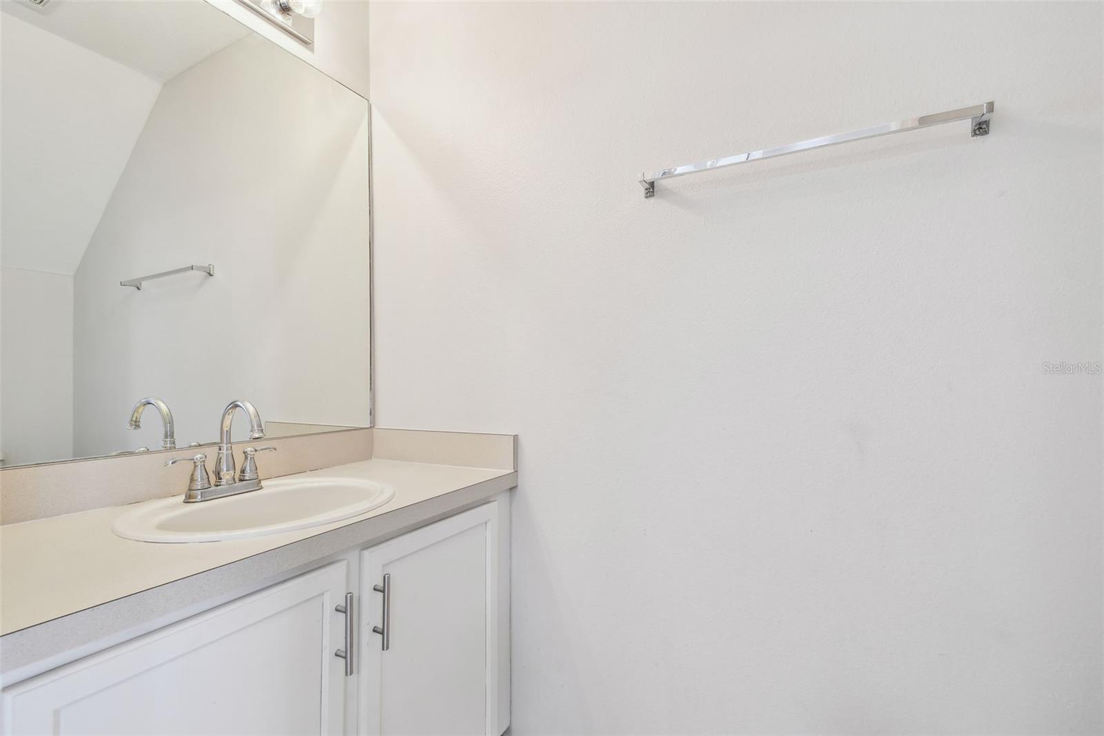 Image 11 of 29 For 16227 Swan View Circle