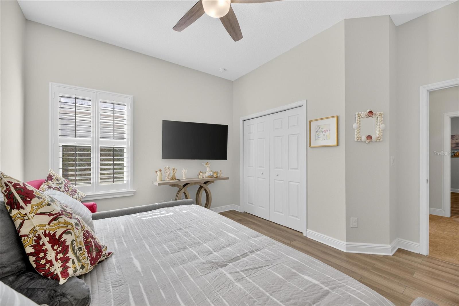 Image 21 of 100 For 5517 Merritt Island Drive