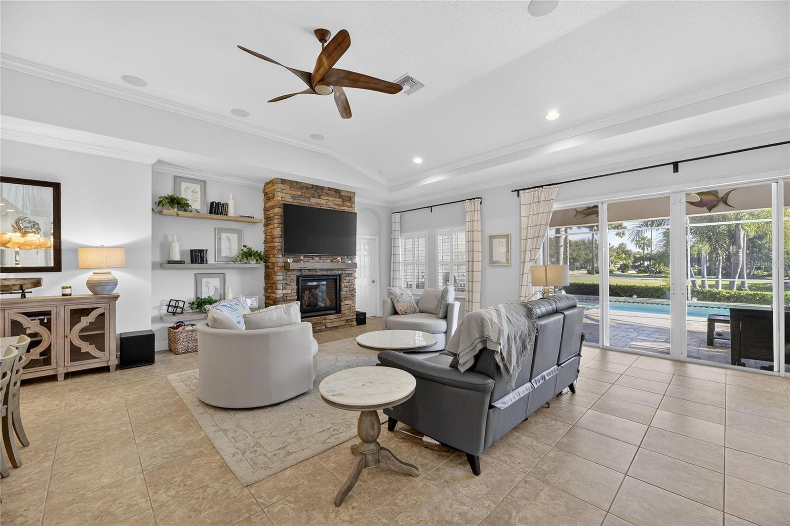 Image 36 of 100 For 5517 Merritt Island Drive