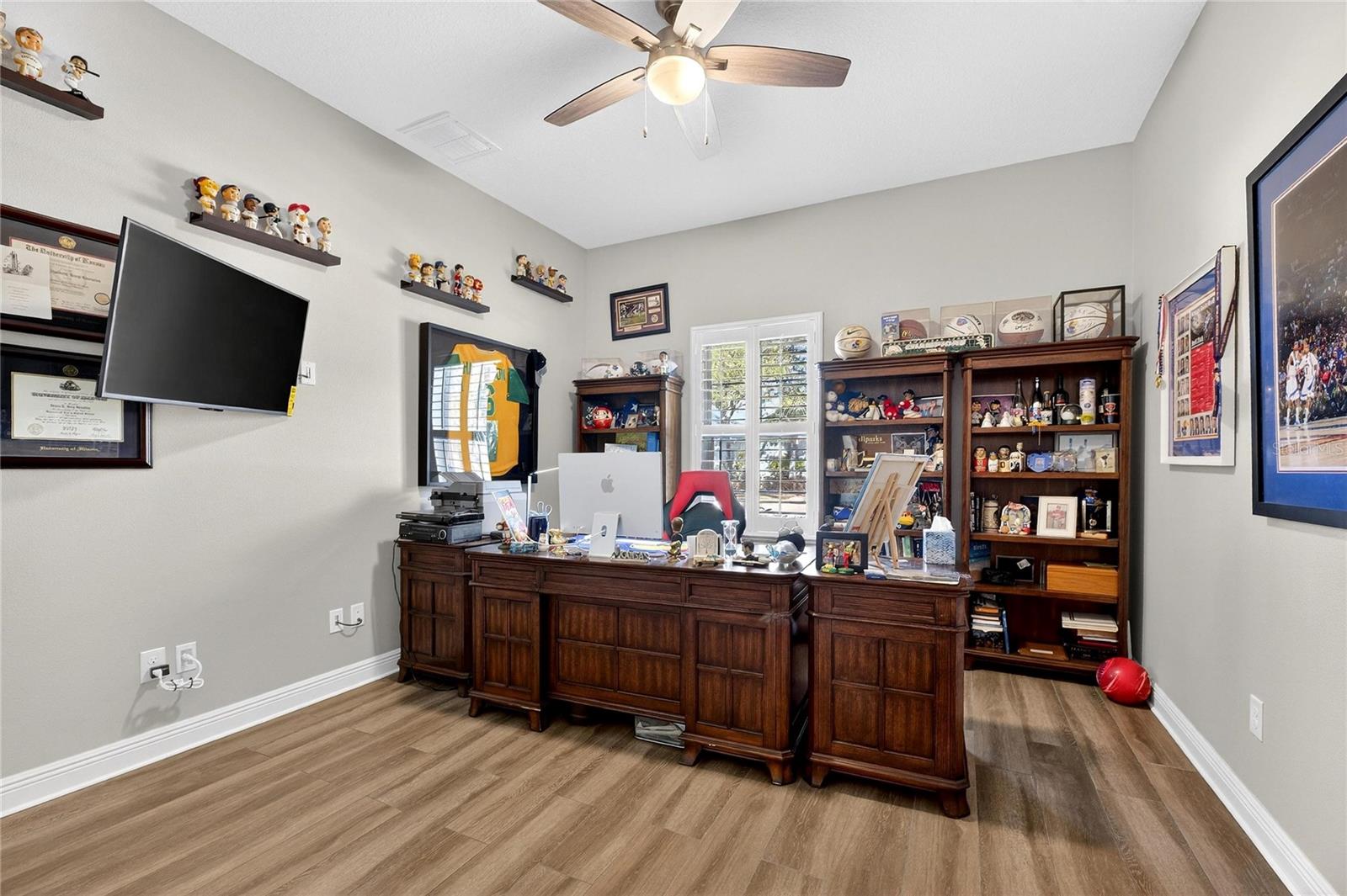 Image 55 of 100 For 5517 Merritt Island Drive