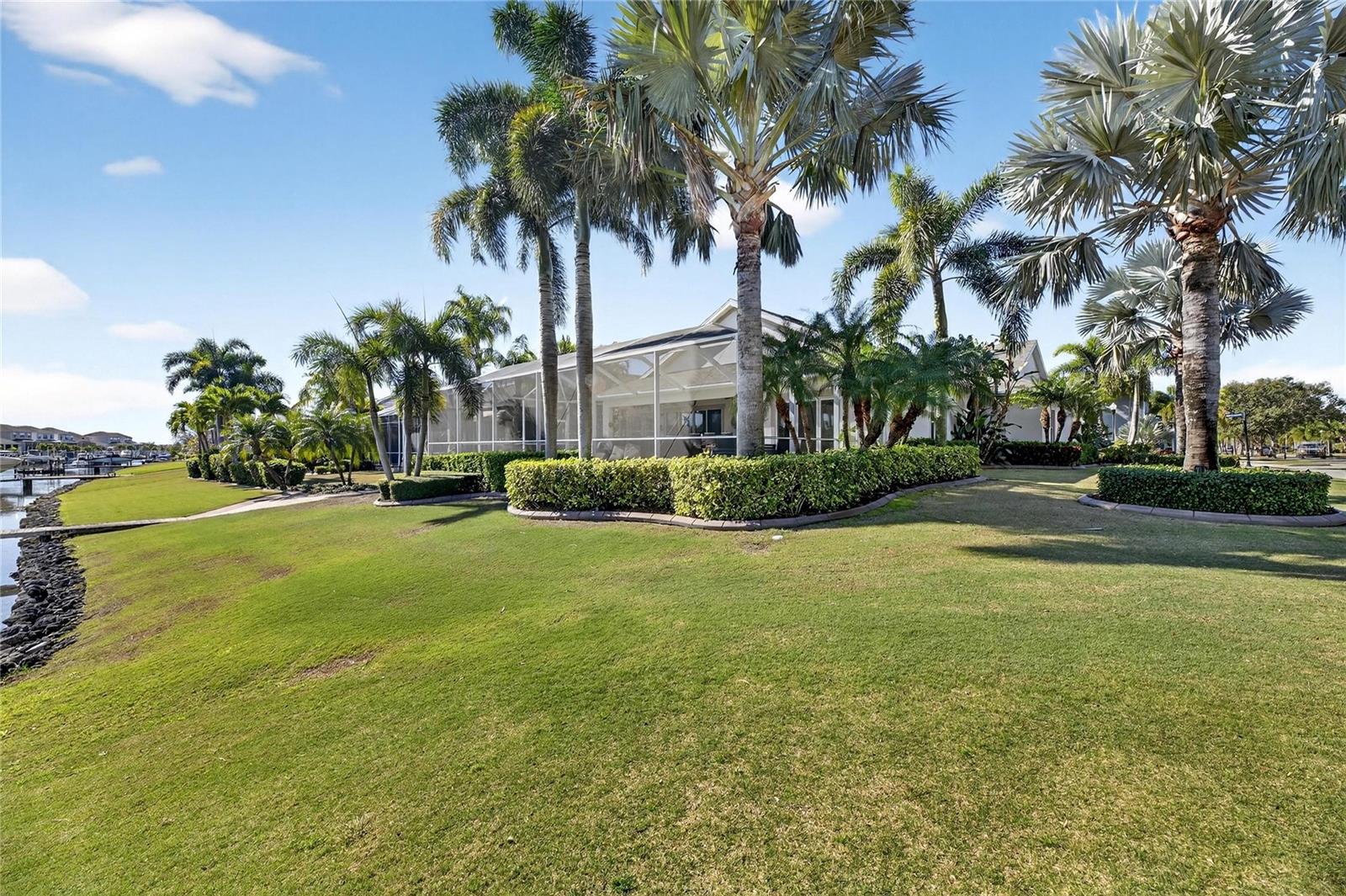 Image 74 of 100 For 5517 Merritt Island Drive