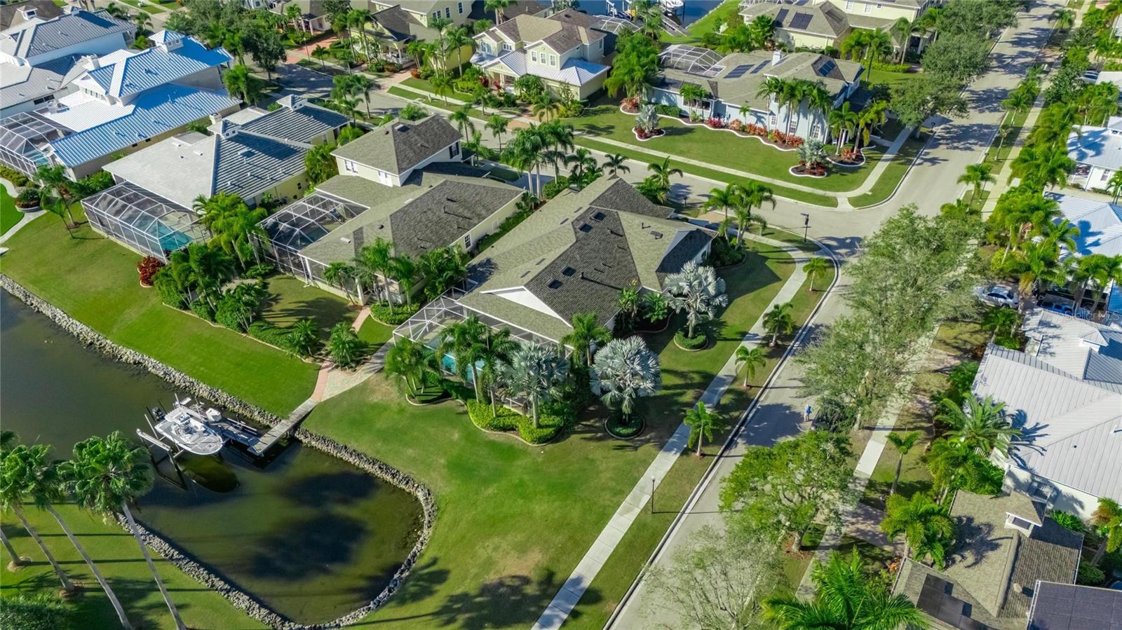 Image 80 of 100 For 5517 Merritt Island Drive