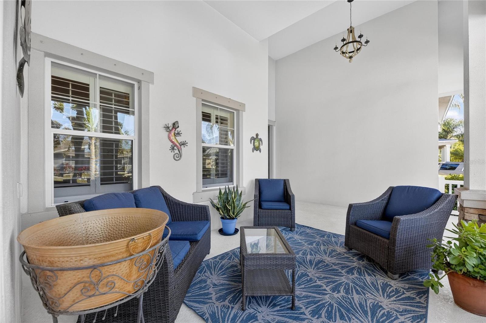 Image 9 of 100 For 5517 Merritt Island Drive