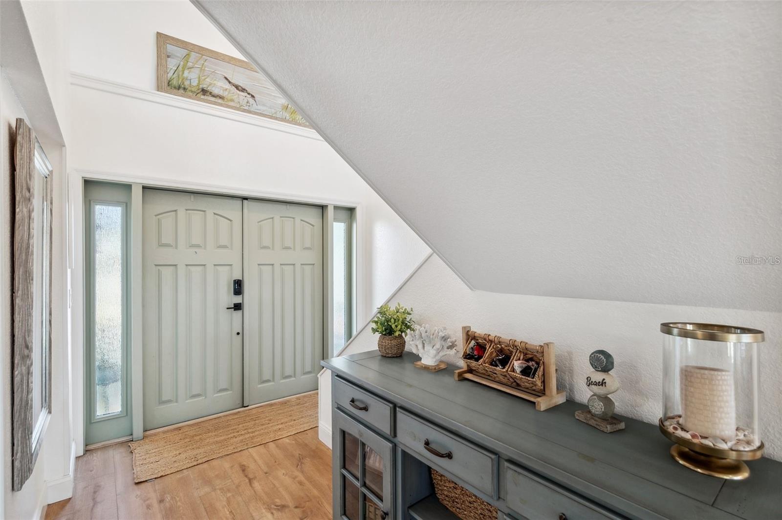 Image 10 of 63 For 69 Gulfwinds Drive