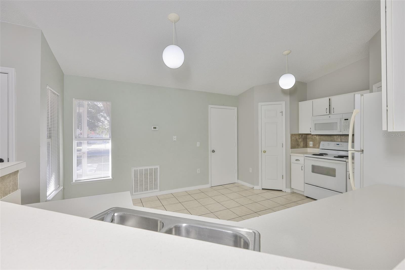 Image 11 of 42 For 6327 Gondola Drive